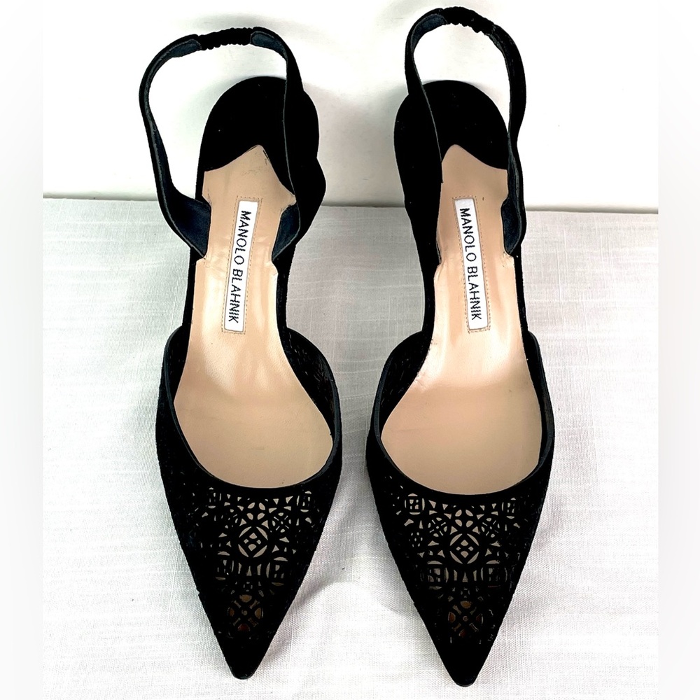 Manolo Blahnik Black Suede Lace Pattern Mesh Suede Slingback Pumps Size 39